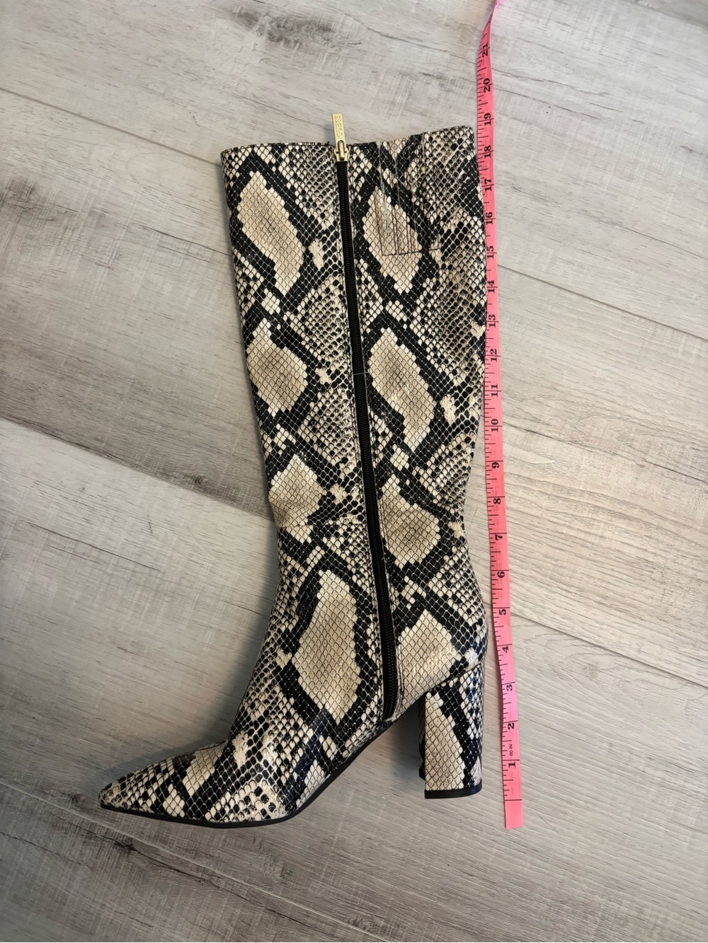 GUESS Snakeskin Print Knee High Boots – Women’s Size 7M - Picture 7 of 9